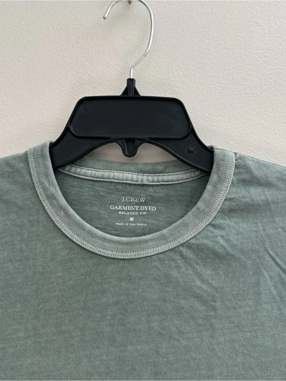J.Crew Mens Garment Dyed Relaxed Fit T-Shirt Sage Green Size M Crew Neck
